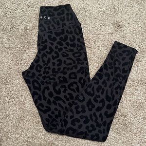 Black Small Kingdom Collection Leopard